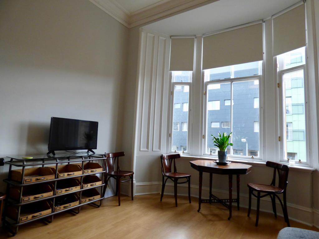 The Derby Suite Glasgow Exterior foto
